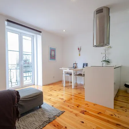 Flat Near Avenida *